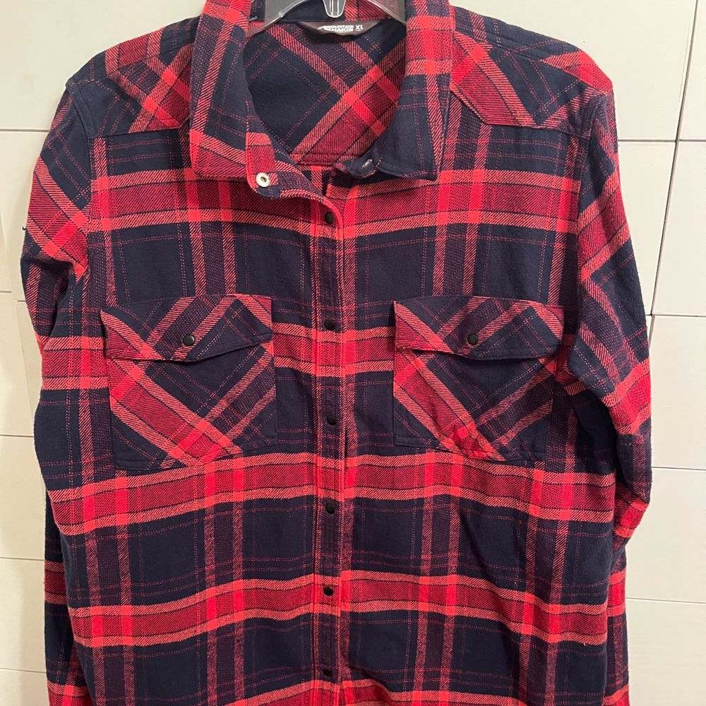 Mountain Khakis Red and Blue Plaid Button Down Shirt Women’s size XL